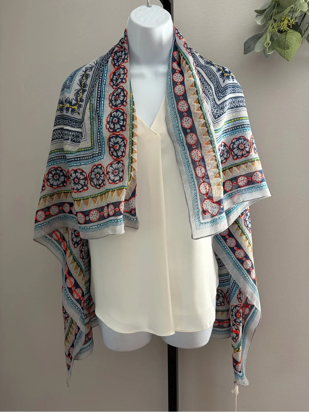 NWT Aratta Silent Journey Mulitcolor Cotton Scarf With Patterns and Embroidery